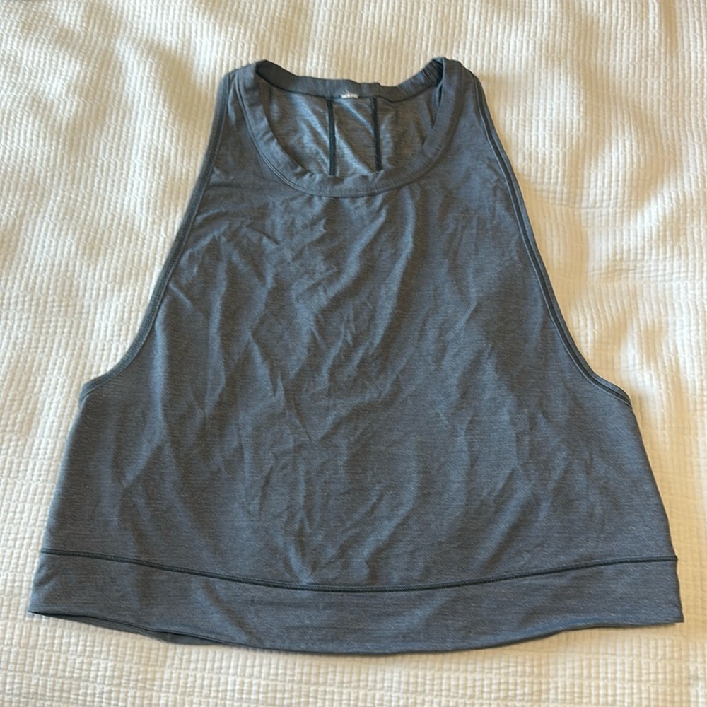 Lululemon tank top size 6